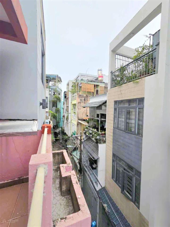 Cần bán nhà lý thái tổ, quận 10, 40m2, 4 tầng btct, hai mặt hẻm, gần ngã bảy, nhỉnh 8 tỷ
