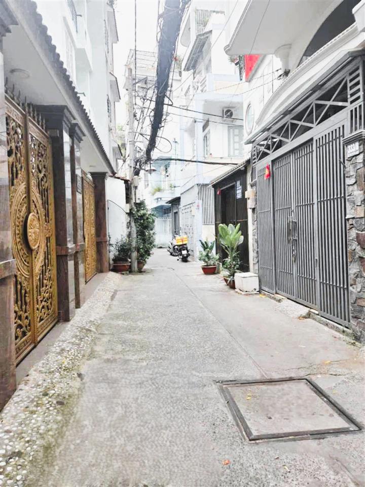 Cần bán nhà lý thái tổ, quận 10, 40m2, 4 tầng btct, hai mặt hẻm, gần ngã bảy, nhỉnh 8 tỷ