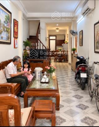 Bán nhà trục đường 3/2 quận 10, hẻm xe hơi. 39m2 x 3t. chỉ 7,15 tỉ