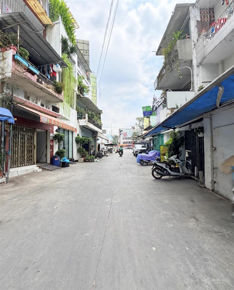 Nhà quận 10 hẻm 8m thông 51m2 x 3t giá 10,45 tỷ
