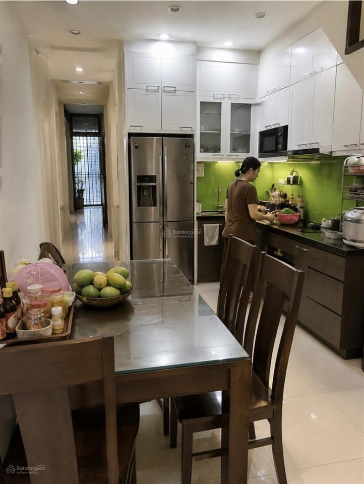 Bán nhà tô hiến thành quận 10, hẻm xe hơi, 63m2 x 4t, sân thượng giá 10,55 tỉ