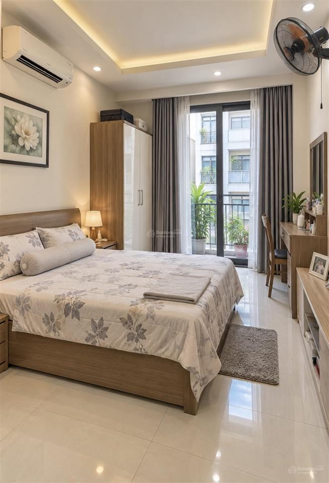 Bán nhà vòng xoay lý thái tổ q10, hẻm xe hơi 64m2 x3t. chỉ 10,x tỉ