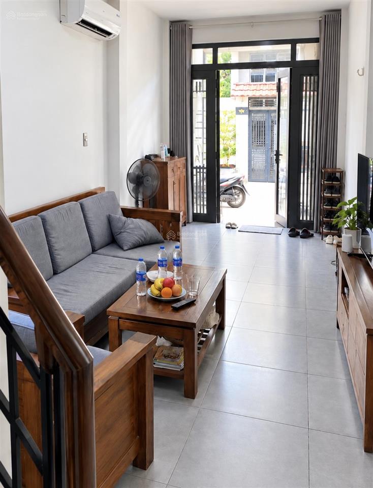 Nhà hẻm xe hơi, 52m2 chỉ 9t2, trục đường tô hiến thành q10