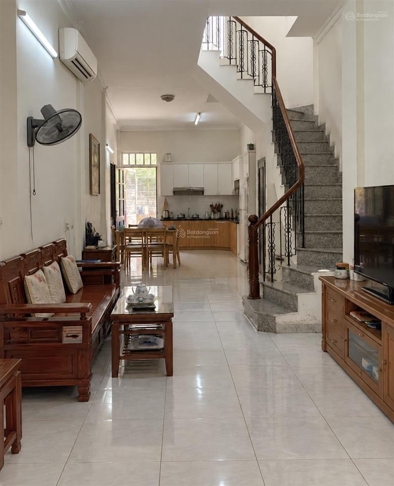 Gần ngã 7 lý thái tổ q10. 52m2 x 4t btct, hai mặt hẻm. giá 8,45 tỷ