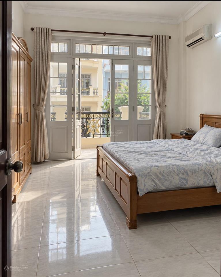 Gần ngã 7 lý thái tổ q10. 52m2 x 4t btct, hai mặt hẻm. giá 8,45 tỷ