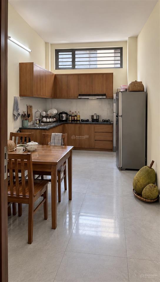 Nhà hẻm xe hơi q10, trục đường lê hồng phong. 62m2 x 4t chỉ 10t55