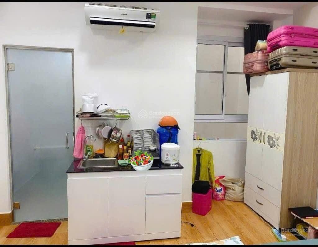 Xe hơi ngủ nhà hồ biểu chánh 63m2 5 tầng btct  dòng tiền 60tr  15.x tỷ tl