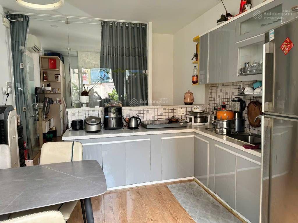 Hiếm gần ngã tư phú nhuận 2 mặt hẻm  sát mặt tiền  nở hậu nhẹ  chỉ 7.2 tỷ tl