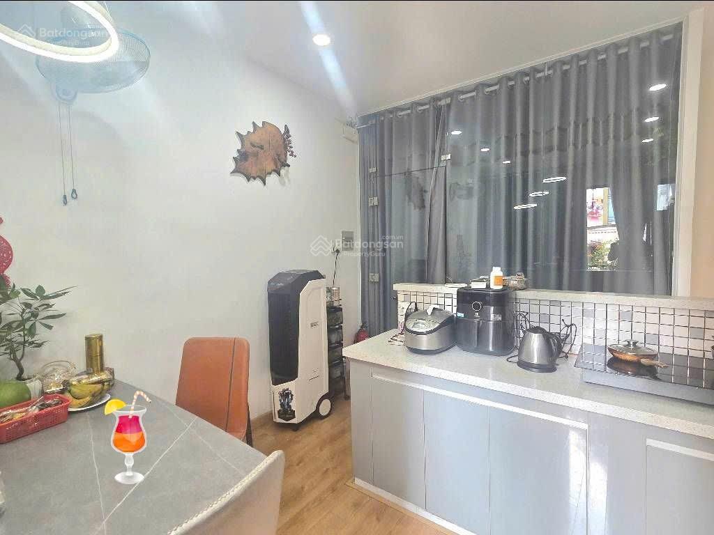 Hiếm gần ngã tư phú nhuận 2 mặt hẻm  sát mặt tiền  nở hậu nhẹ  chỉ 7.2 tỷ tl