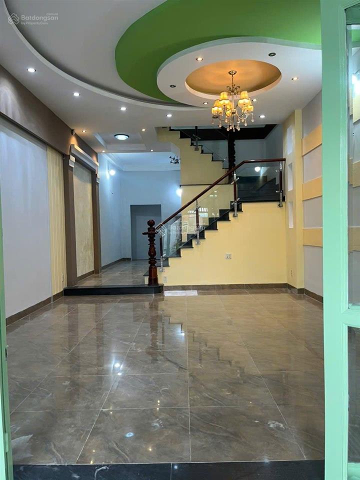 Chỉ 4,7tỷ bán gấp nhà hóc môn sát trịnh miếng  hẻm xe tải  2 tầng btct đẹp ở liền .