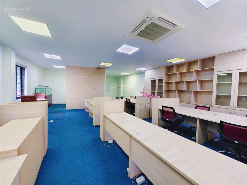 Cho thuê sàn văn phòng xã đàn 155m2 30tr full nội thất đẹp keng