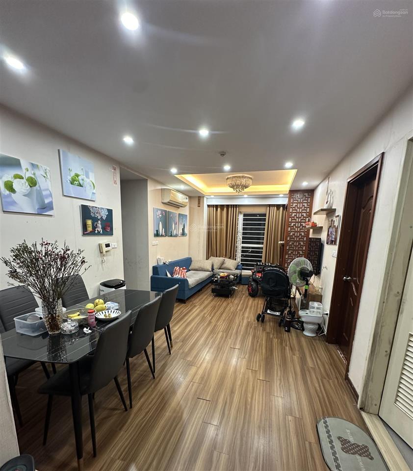 Chính chủ cần bán nhà chung cư. dt 85m2