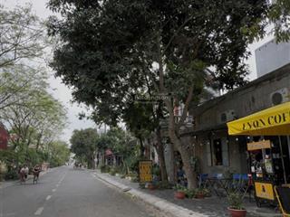 Lô góc 2 mặt tiền  trung tâm hành chính mới tiên lữ