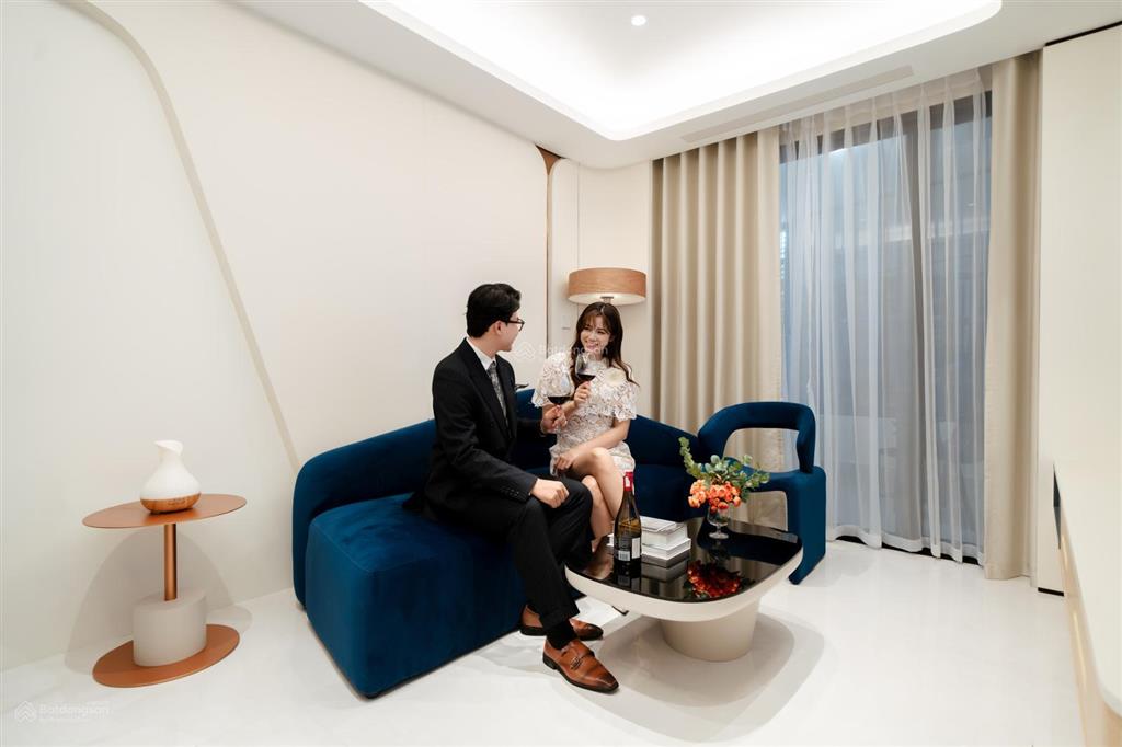 Bán căn hộ 2pn tại the meridian, 5,9 tỷ, 74m2, đẹp, nhiều tiện ích
