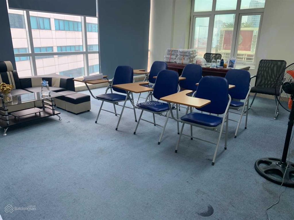 Cho thuê văn phòng 65m2 ngõ 34 hoàng cầu, giá 9 triệu bao gồm phí dv có đh view đẹp 0903 215 ***