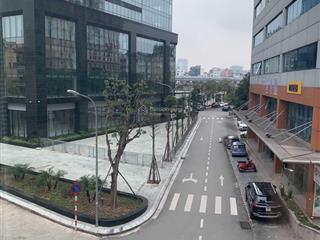 Cho thuê văn phòng hoàng cầu 80m2 giá 11 triệu có thang máy, đh bao gồm phí dv  0903 215 ***