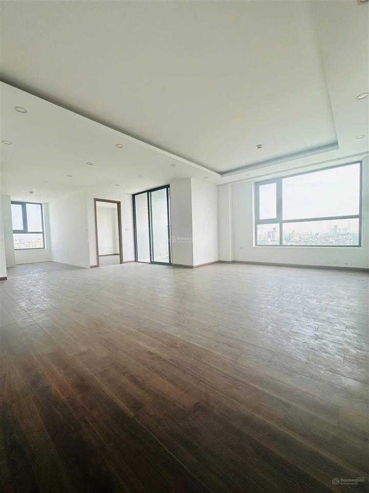 Chính chủ bán ch 107m2 toà x2 đại kim căn góc 3pn, 2wc căn góc view thoáng sổ đỏ đầy đủ 71tr/m2
