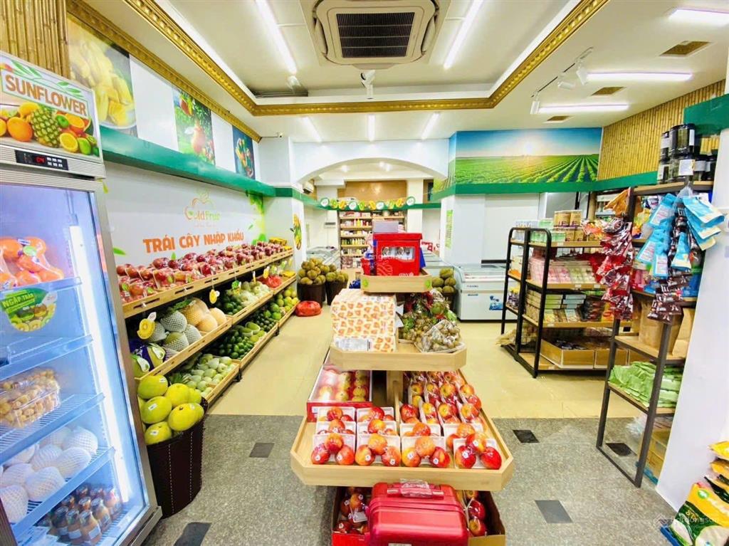 Cho thuê 35m2 văn phòng có sẵn điều hòa, sàn gỗ giá 6,5 triệu đã bao gồm phí dv.  0903 215 ***