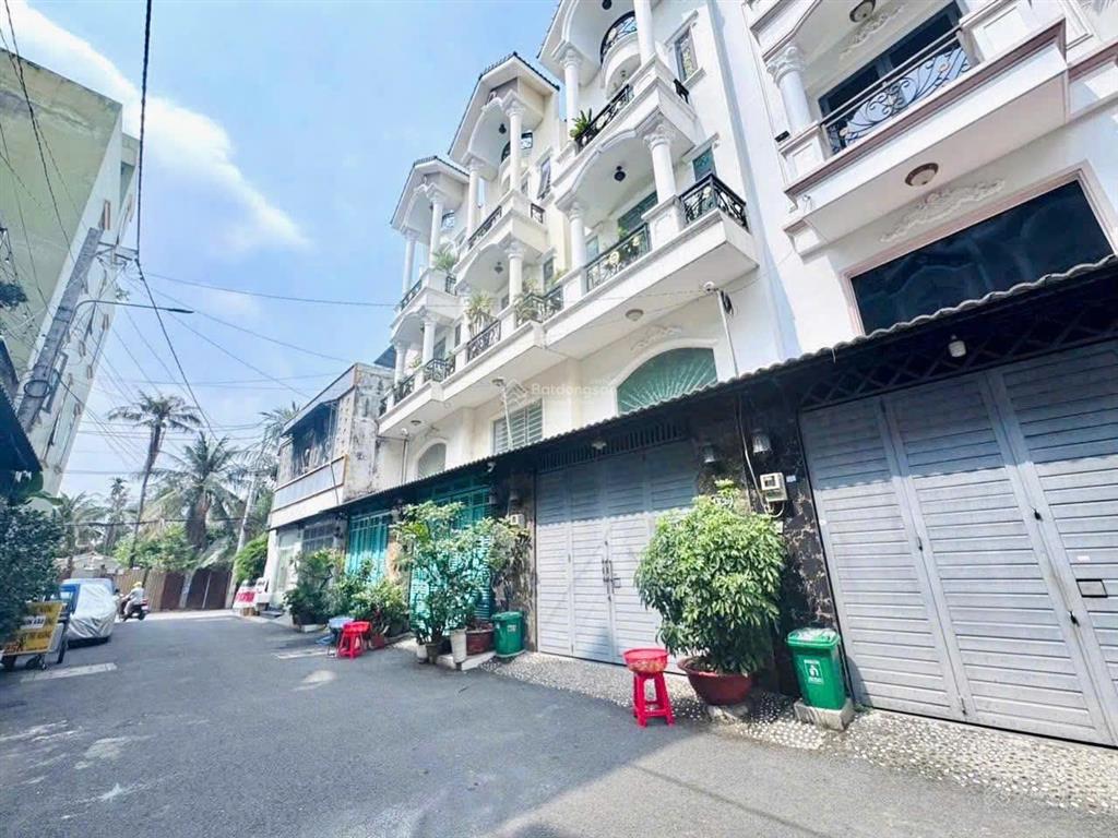 Bán nhà 1 trệt 2 lầu 1 s. thượng | ngay chợ hiệp bình | 60.6m2 (4.4x15m) | giá 8.8 tỷ tl
