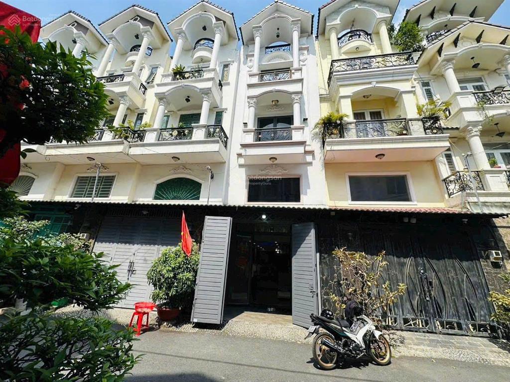 Bán nhà 1 trệt 2 lầu 1 s. thượng | ngay chợ hiệp bình | 60.6m2 (4.4x15m) | giá 8.8 tỷ tl