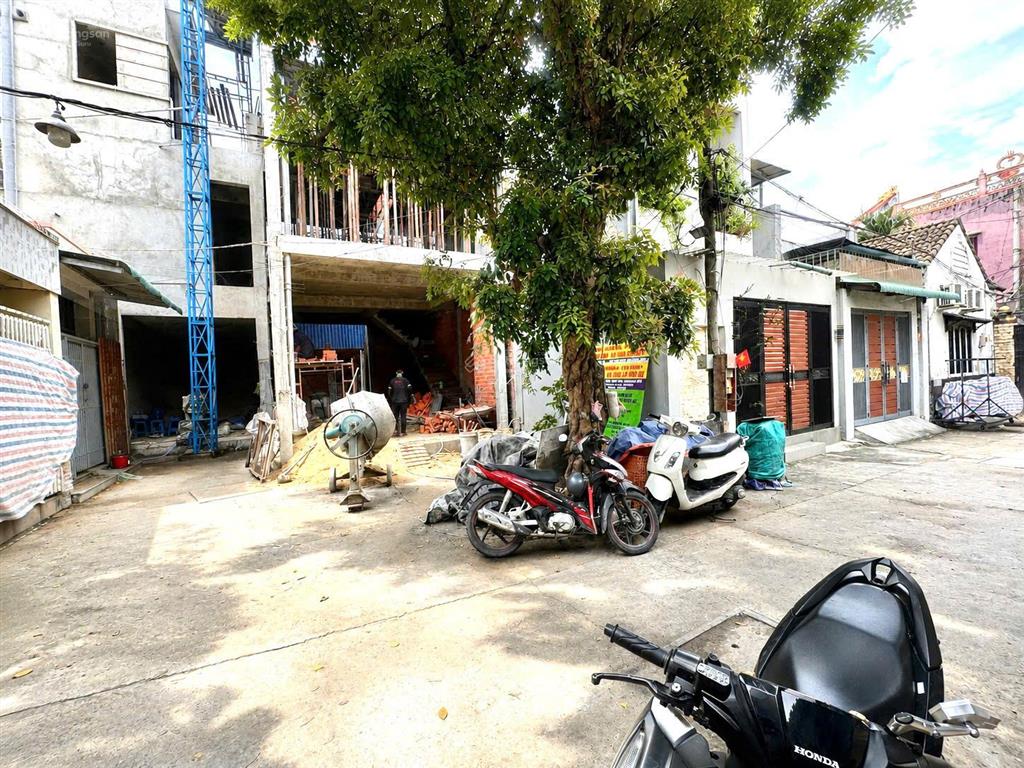Rẻ! bán lô đất giá 4,59 tỷ ngay sát phạm văn đồng, phường linh tây