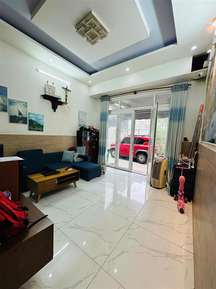 Giá tốt  nhà 2 tầng  hẻm 4,5m  phạm văn đồng  p. linh đông  giá 5,49t tl