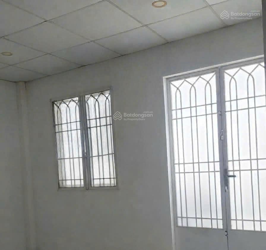 Bán nhà 3 tầng dt sàn 62m2  ngay cầu bình lợi  hẻm xe tải thông  giá 3,65 tỷ