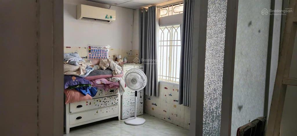 Bán nhà 3 tầng dt sàn 62m2  ngay cầu bình lợi  hẻm xe tải thông  giá 3,65 tỷ