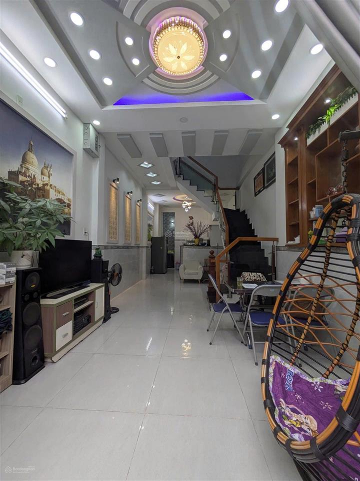 Nhà đẹp ! siêu phẩm 1 trệt 2 lầu giá tốt nhà kiên cố thiết kế hiện đại khu vực linh trung thủ đức