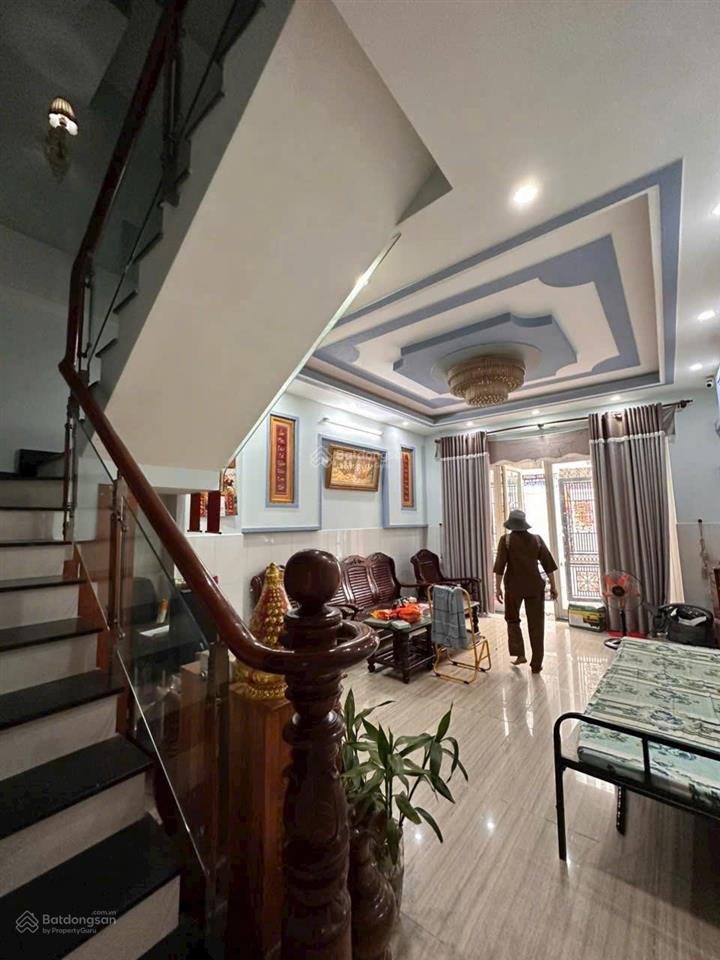 Căn góc 2 mt! bán nhà 3 tầng xây dựng kiên cố hẻm xe tải quay đầu, đường 7 linh trung