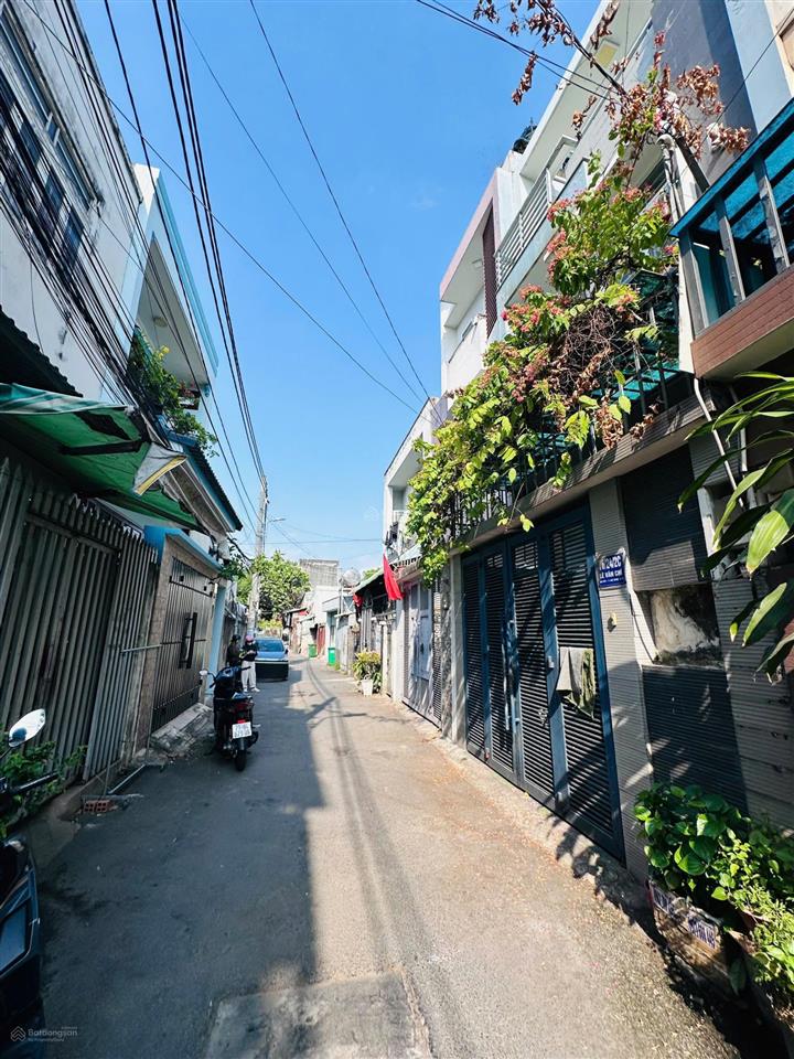 Hàng thơm! bán đất tặng dãy trọ, hẻm xe hơi thông ngay bệnh viện lê văn chí, tp thủ đức