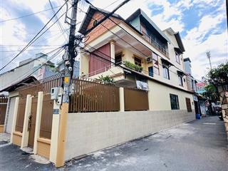Nhà đẹp! bán nhanh nhà 1 trệt 3 lầu tum sân thượng trước sau diện tích 104m2