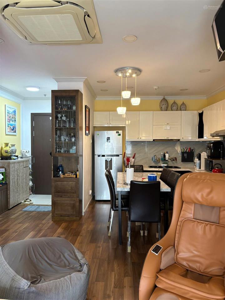 Cần bán căn hộ 3pn full nội thất 119 phổ quang novaland