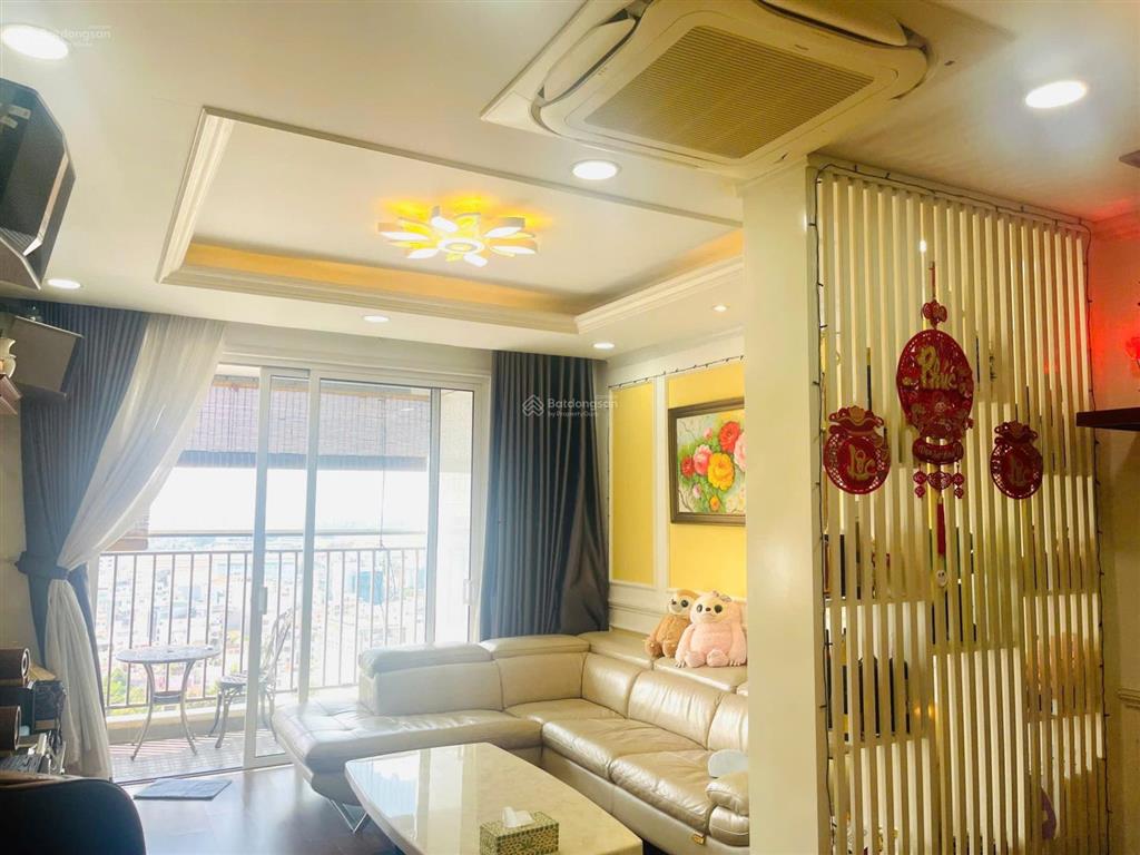 Cần bán căn hộ 3pn full nội thất 119 phổ quang novaland