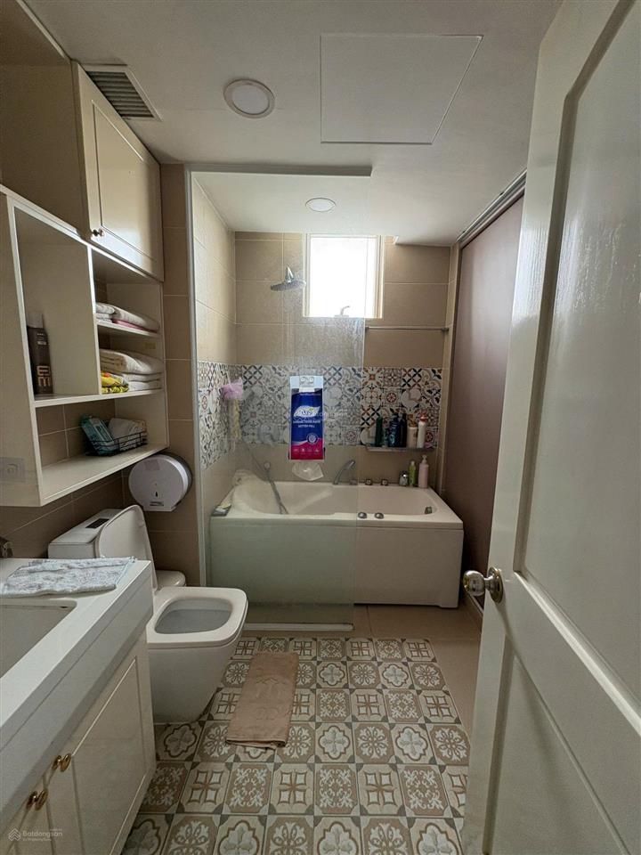 Cần bán căn hộ 3pn full nội thất 119 phổ quang novaland