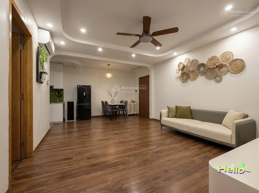Chính chủ cần bán gấp ch ecohome, dt 65m2 2pn 2vs, giá chỉ 4 tỷ.