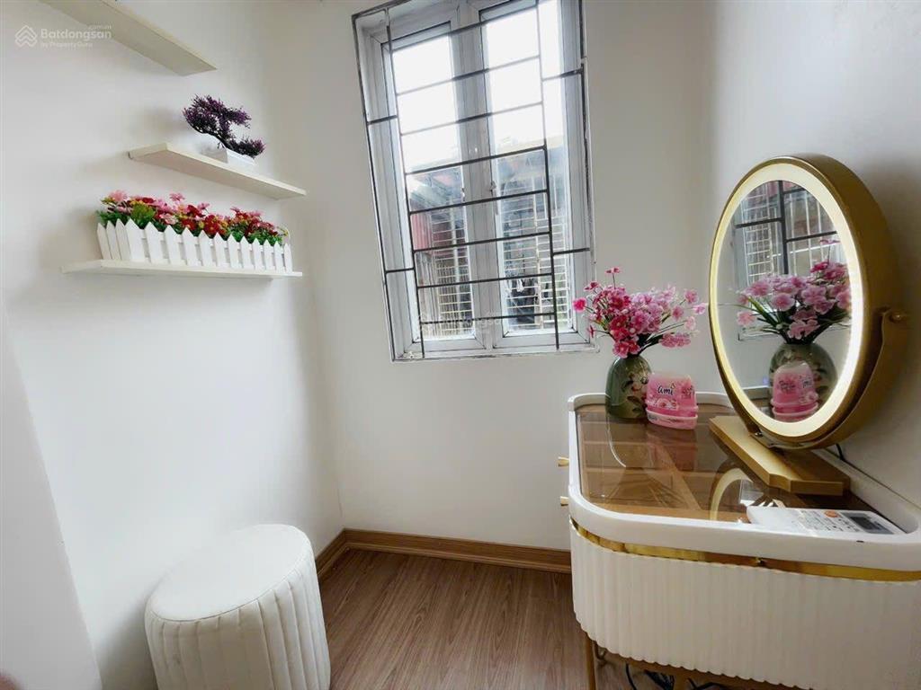 Chỉ quanh 1,9 tỷ có ngay căn 2n sát bến xe mỹ đình vị trí cực hiếm mặt phố thiên hiền