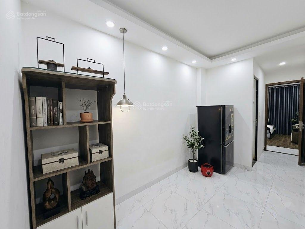 Bán căn hộ chung cư mini chùa láng sổ riêng chính chủ chỉ 1.55 tỷ vị trí vàng đống đa