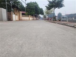 Xả lỗ cần thanh khoản gấp trong tháng này