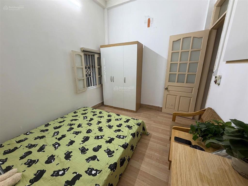 Phòng đẹp ở số 10 vũ thạnh  giảng võ, đủ đồ, vào ở ngay 3.5tr