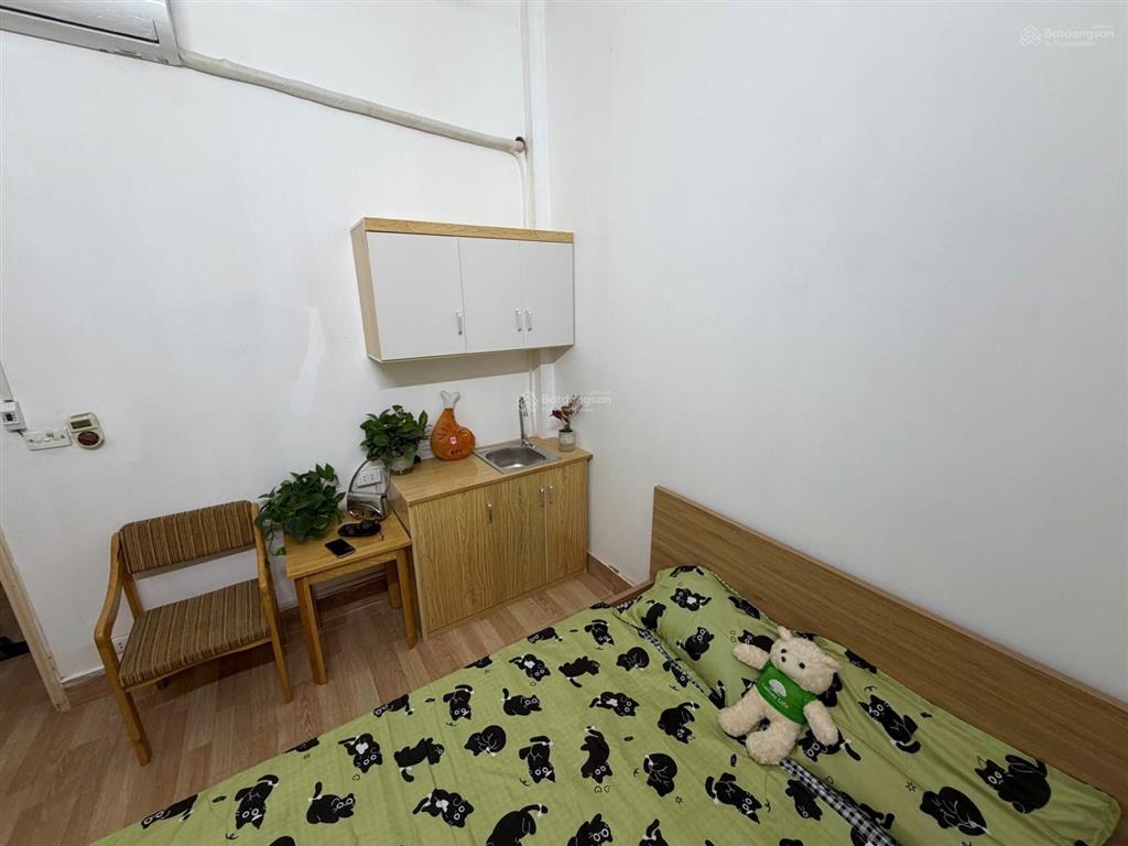 Phòng đẹp ở số 10 vũ thạnh  giảng võ, đủ đồ, vào ở ngay 3.5tr