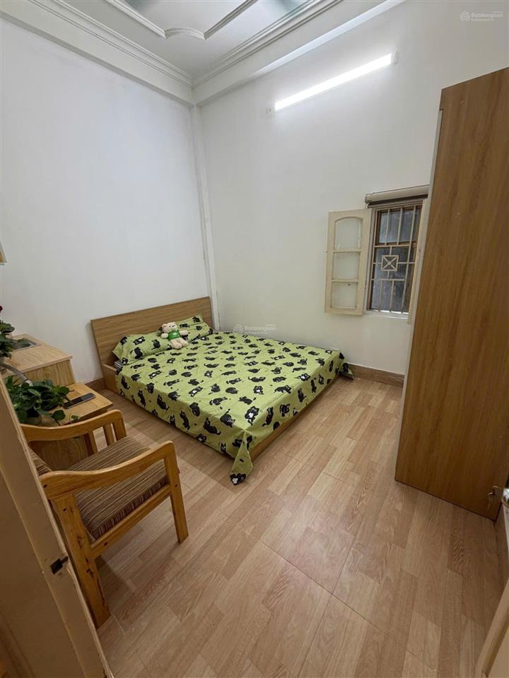 Phòng đẹp ở số 10 vũ thạnh  giảng võ, đủ đồ, vào ở ngay 3.5tr