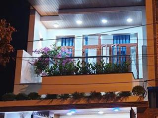 Bán nhà nam việt á giai đoạn 1  đường lê văn thủ  đối diện công viên 5.000m