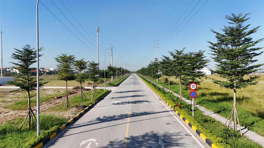 Cho thuê đất kcn gia bình, chỉ cách sân bay gia bình 3km, cđt chia diện tích linh hoạt