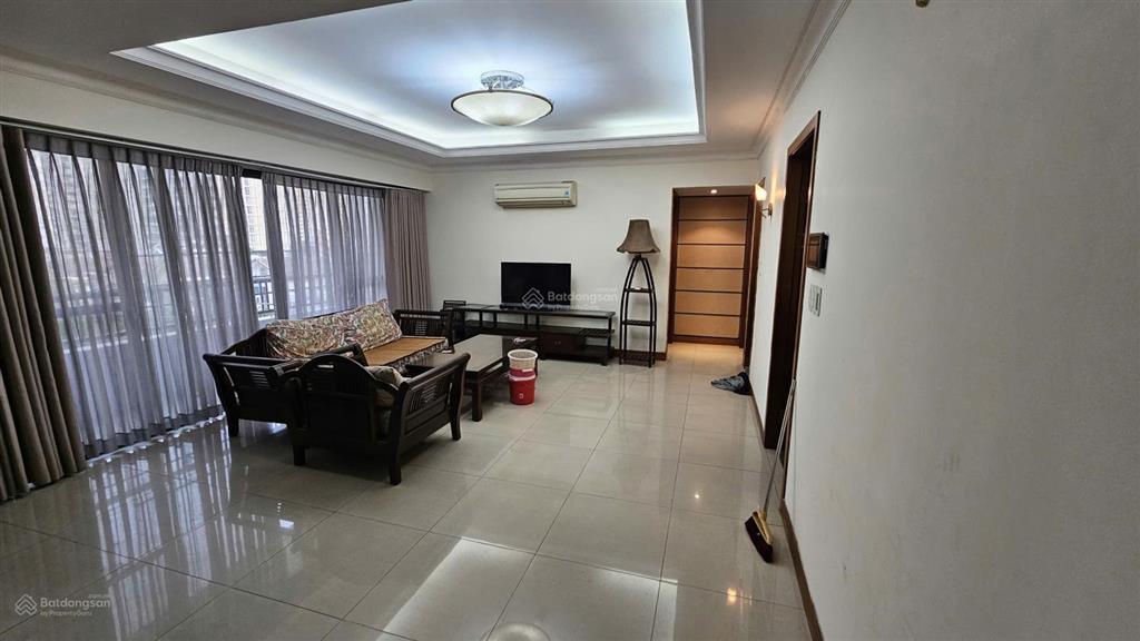 Chuyên giỏ hàng cho thuê cantavil an phú 18 triệu3pn120m² đang trống nhận nhà ngay 0912 215 ***