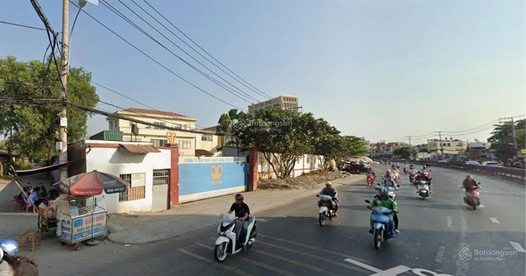 Bán đất 4200 m2 tại quốc lộ 13, hiệp bình chánh, tp thủ đức, 528 tỷ vnd