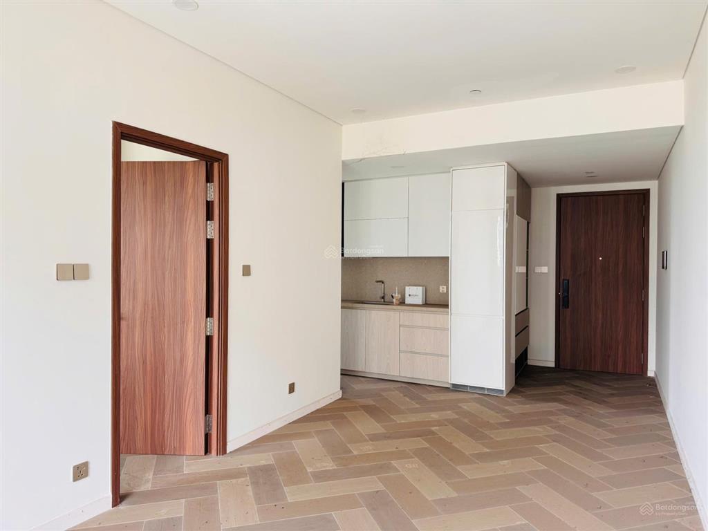 Bán cc the galleria residence, 14,8 tỷ, diện tích 50m2  loại 1pn, 1wc  view sông cầu bason