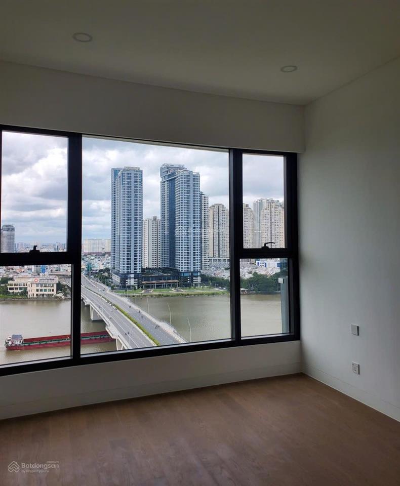 Cho thuê căn 4 phòng ngủdiện tích 202m2 tại the river thủ thiêmgiá 115 triệu vnd đã bao vat