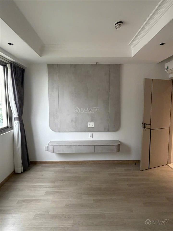 Bán căn hộ hưng phúc 3pn 97m2 ô xe hầm chỉ 9,8 tỷ sổ hồng  lan 0906 743 ***