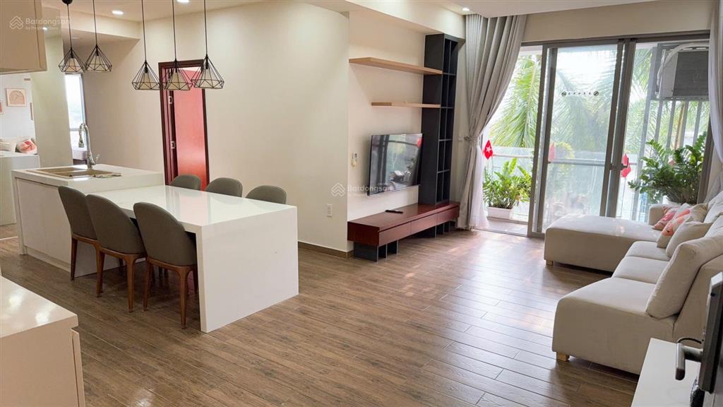Bán căn hộ hưng phúc 3pn 97m2 sổ hồng 9,7 tỷ ô xe hầm  lan 0906 743 ***